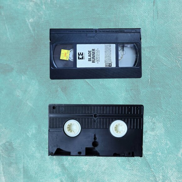 Vintage Blade Runner VHS (1982) – Classic Sci-Fi Thriller, Untested - Picture 3 of 3